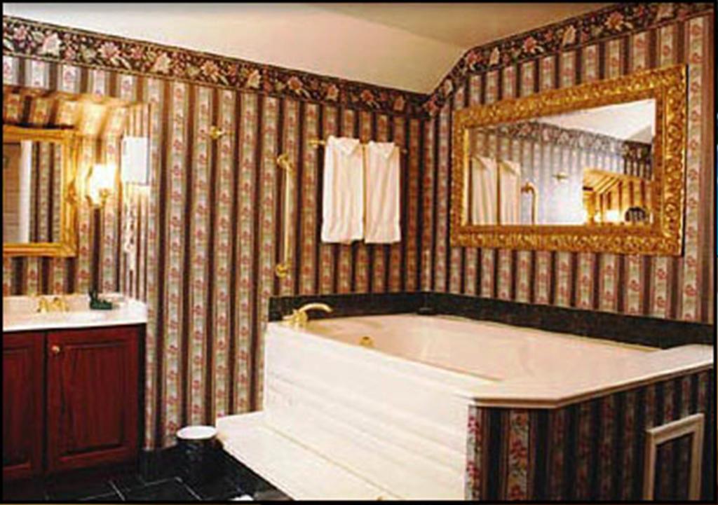 Bavarian Inn Shepherdstown Zewnętrze zdjęcie